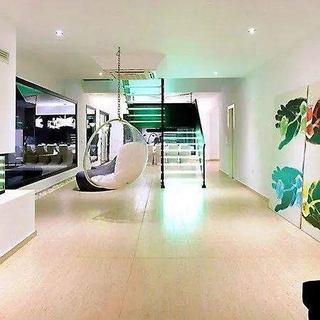 Luxury Eve * Βιρός