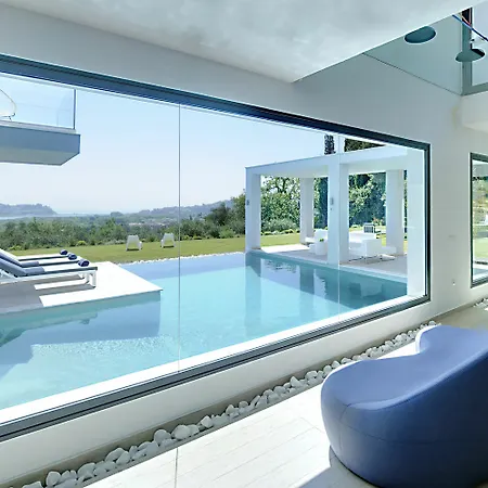Luxury Eve * Βιρός